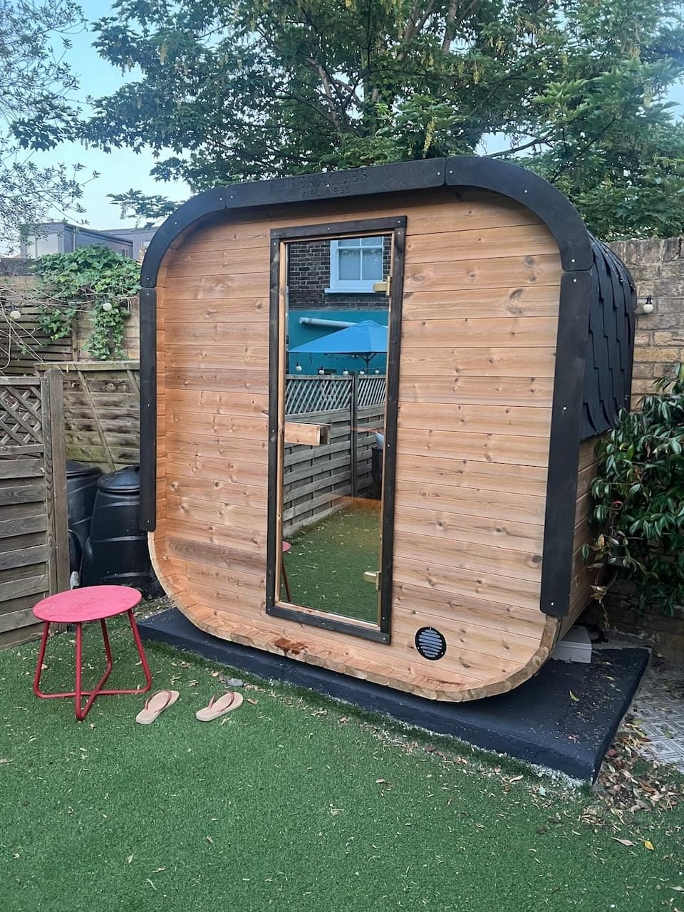 Camilla Mini Traditional Outdoor Sauna 2 Person - Heracles Wellness