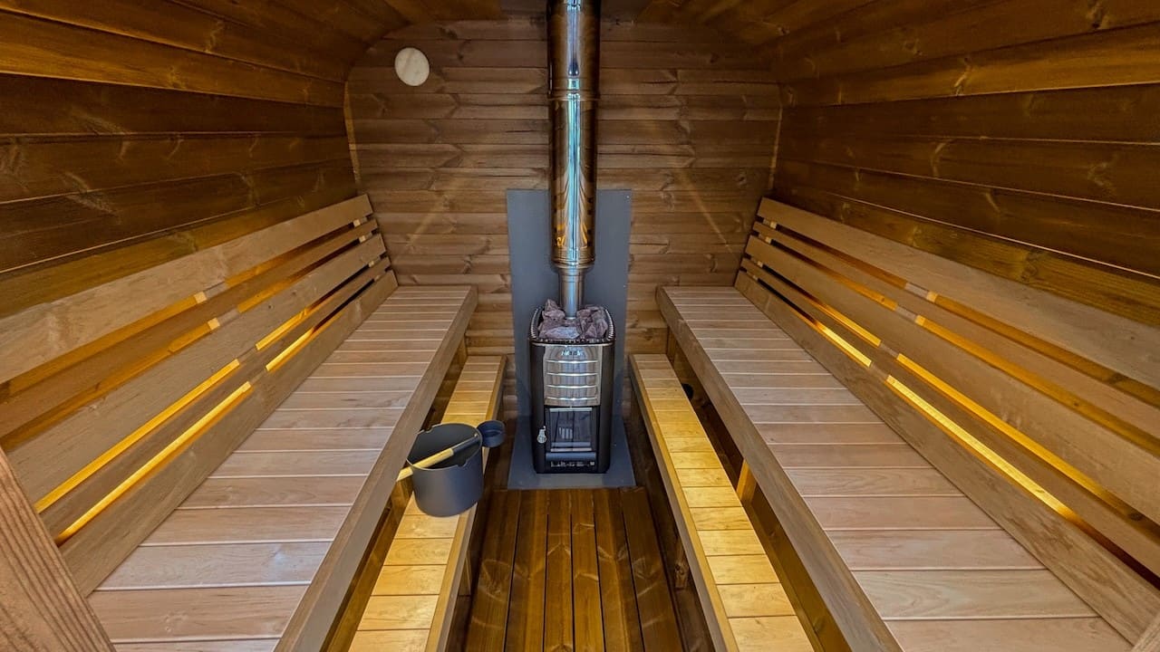 Camilla XL Traditional Outdoor Sauna 4 - 5 Person - Heracles Wellness