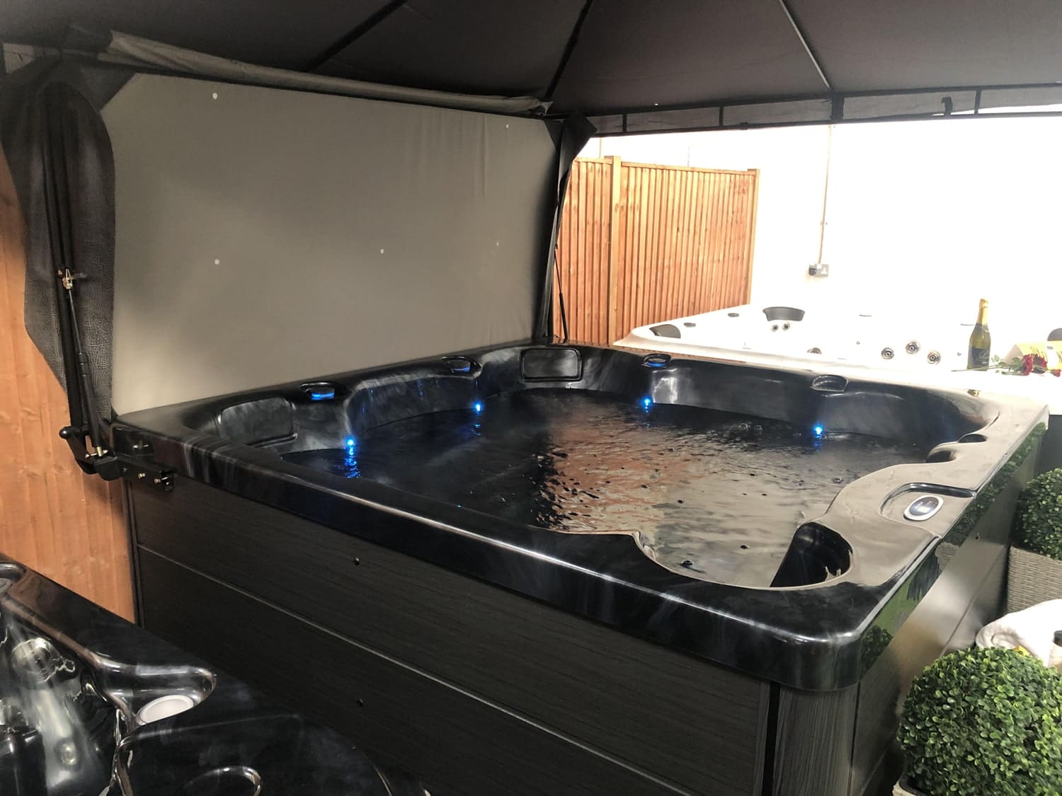 H20 Hot Tub Cover Lifter - Heracles Wellness