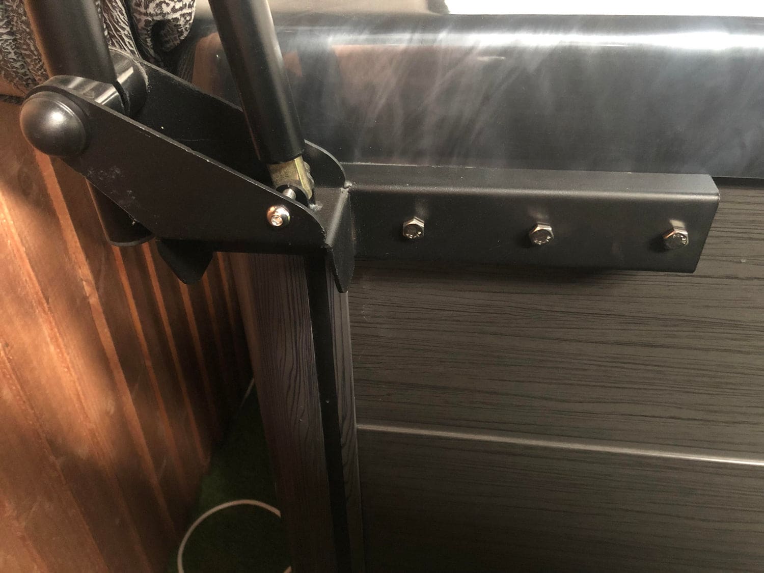 H20 Hot Tub Cover Lifter - Heracles Wellness