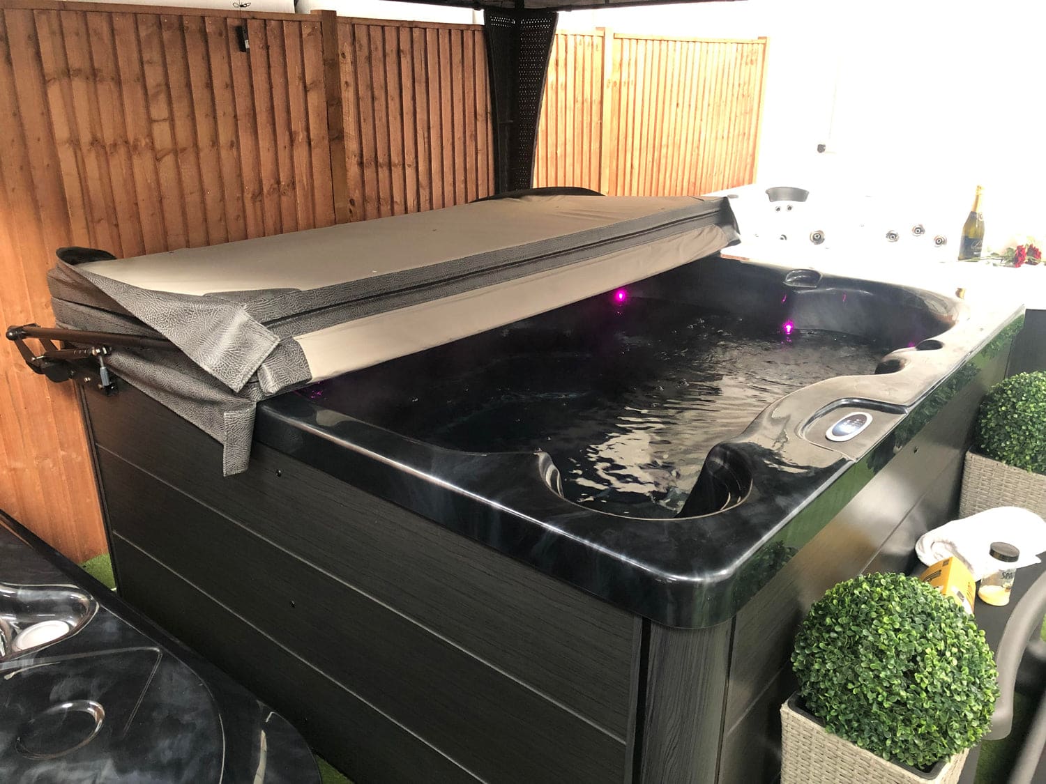H20 Hot Tub Cover Lifter - Heracles Wellness
