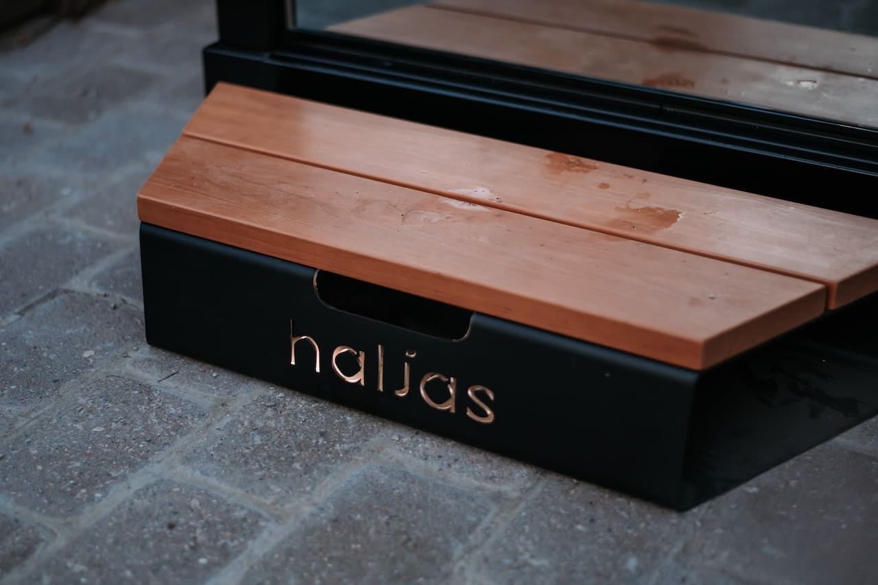 Haljas Hele Nano Outdoor Sauna 2 Seater - Heracles Wellness