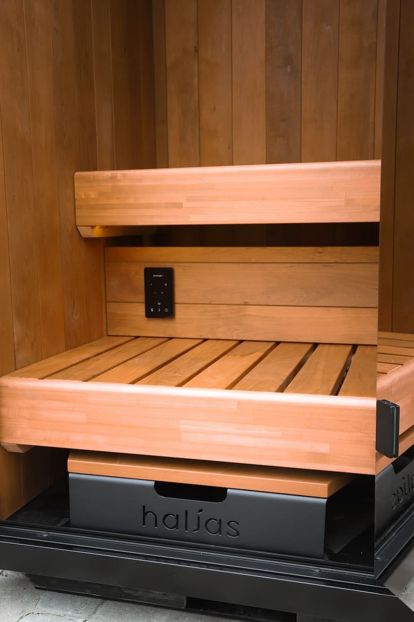 Haljas Hele Nano Outdoor Sauna 2 Seater - Heracles Wellness