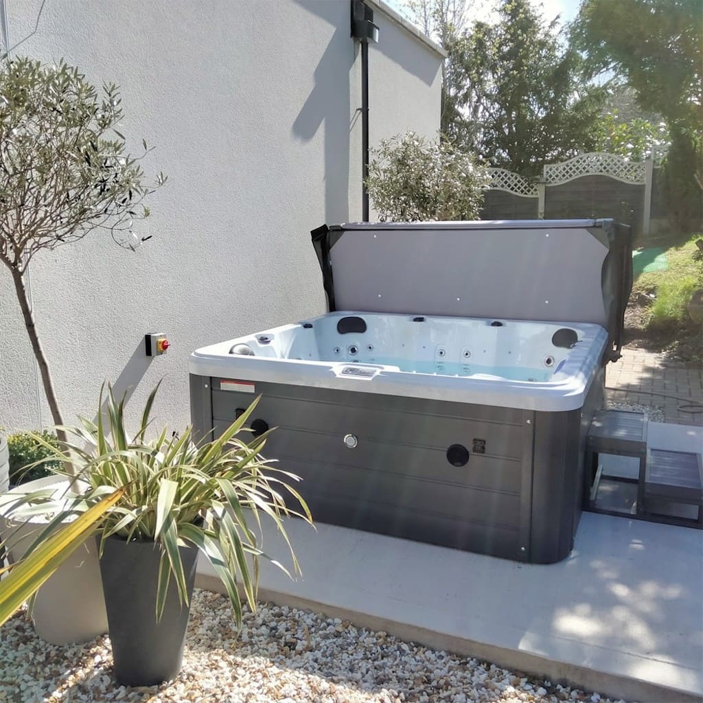 Orca Leisure Stoneboro V 6 Person Hot Tub - Heracles Wellness