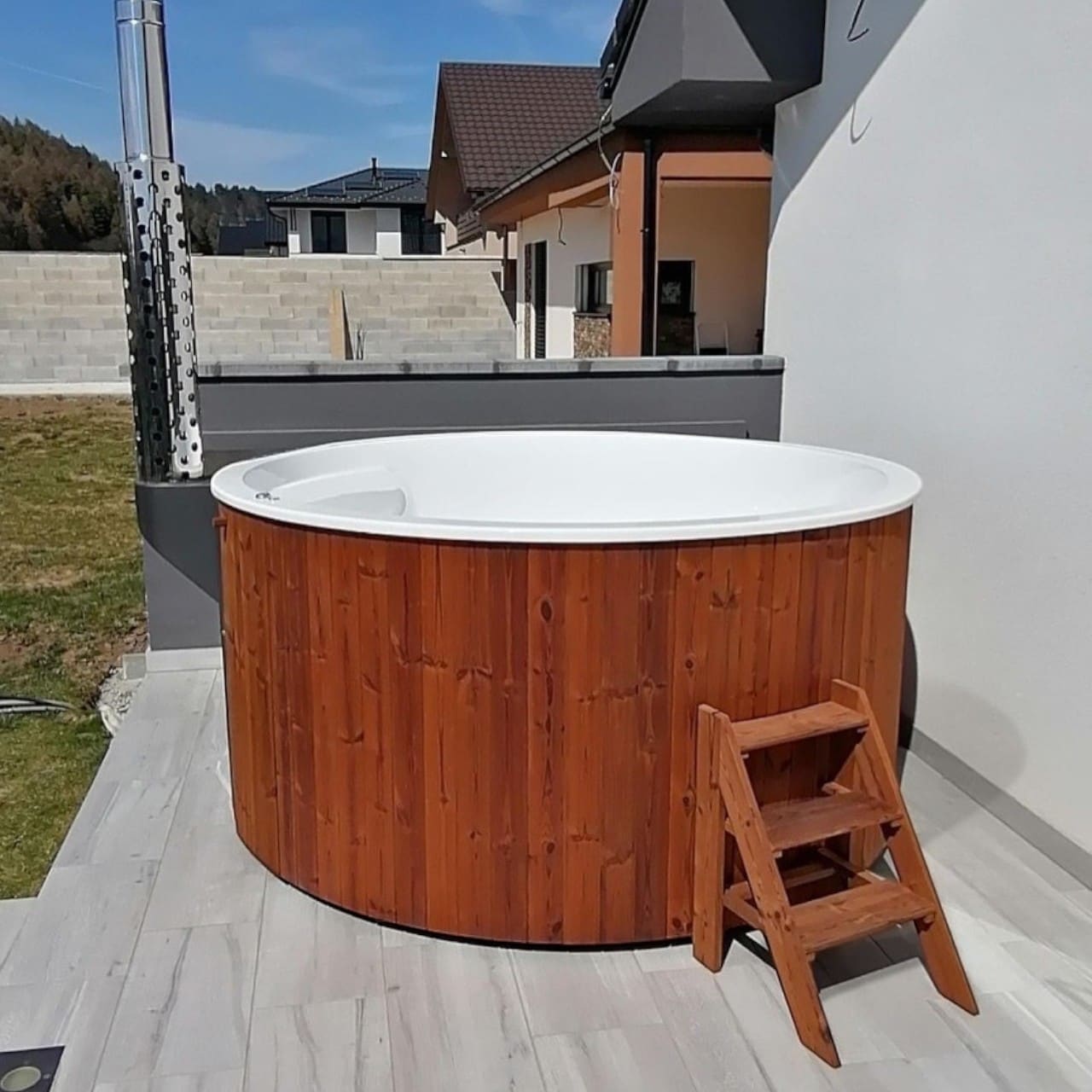 Polar Spa Elite 220 Wood Fired Hot Tub with 35kW Stove (6 - 8 Person) - Heracles Wellness