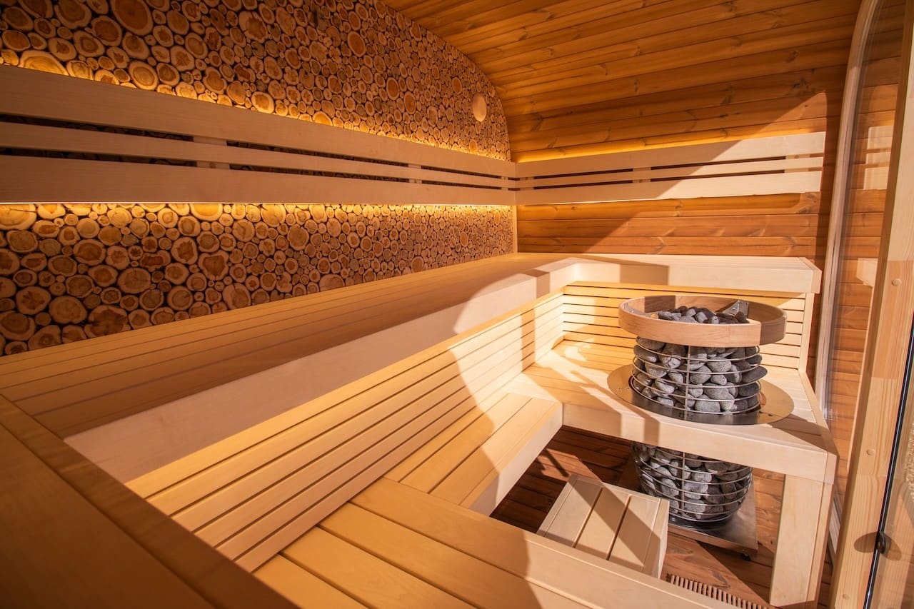 Saunasell Round Cube Relax Outdoor Sauna 6 Person - Heracles Wellness