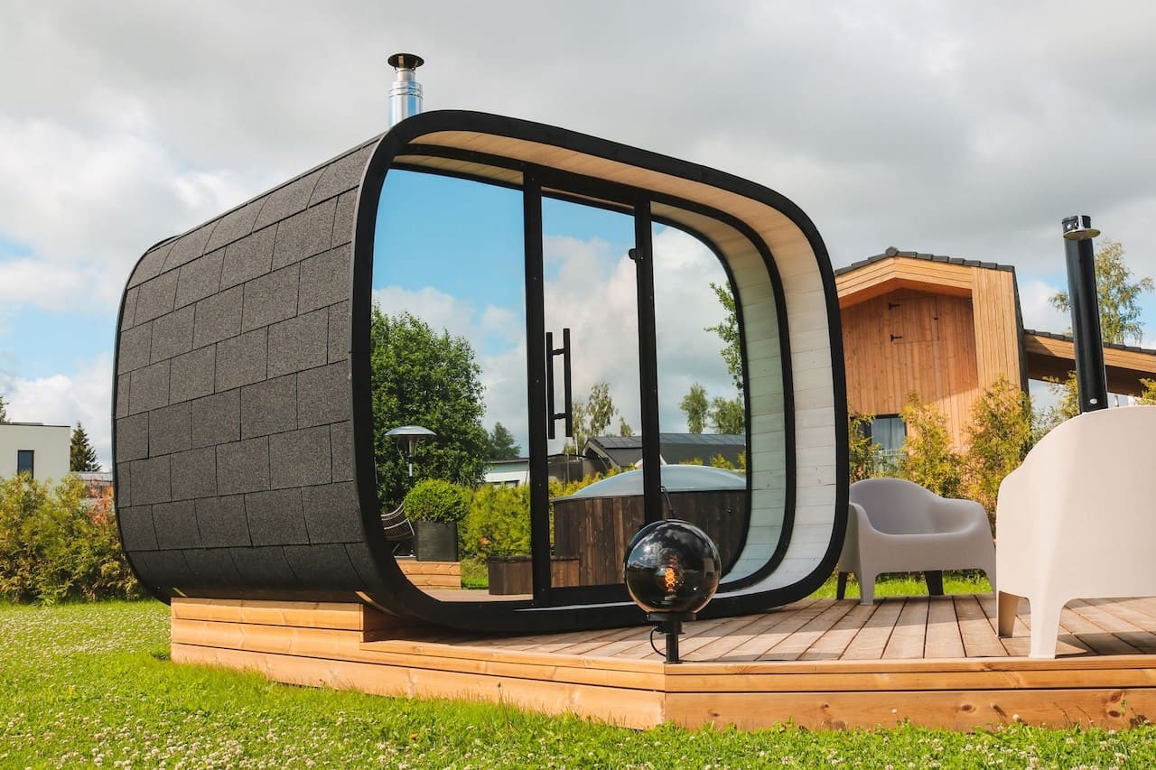 Saunasell Round Cube Single Outdoor Sauna 8 Person - Heracles Wellness