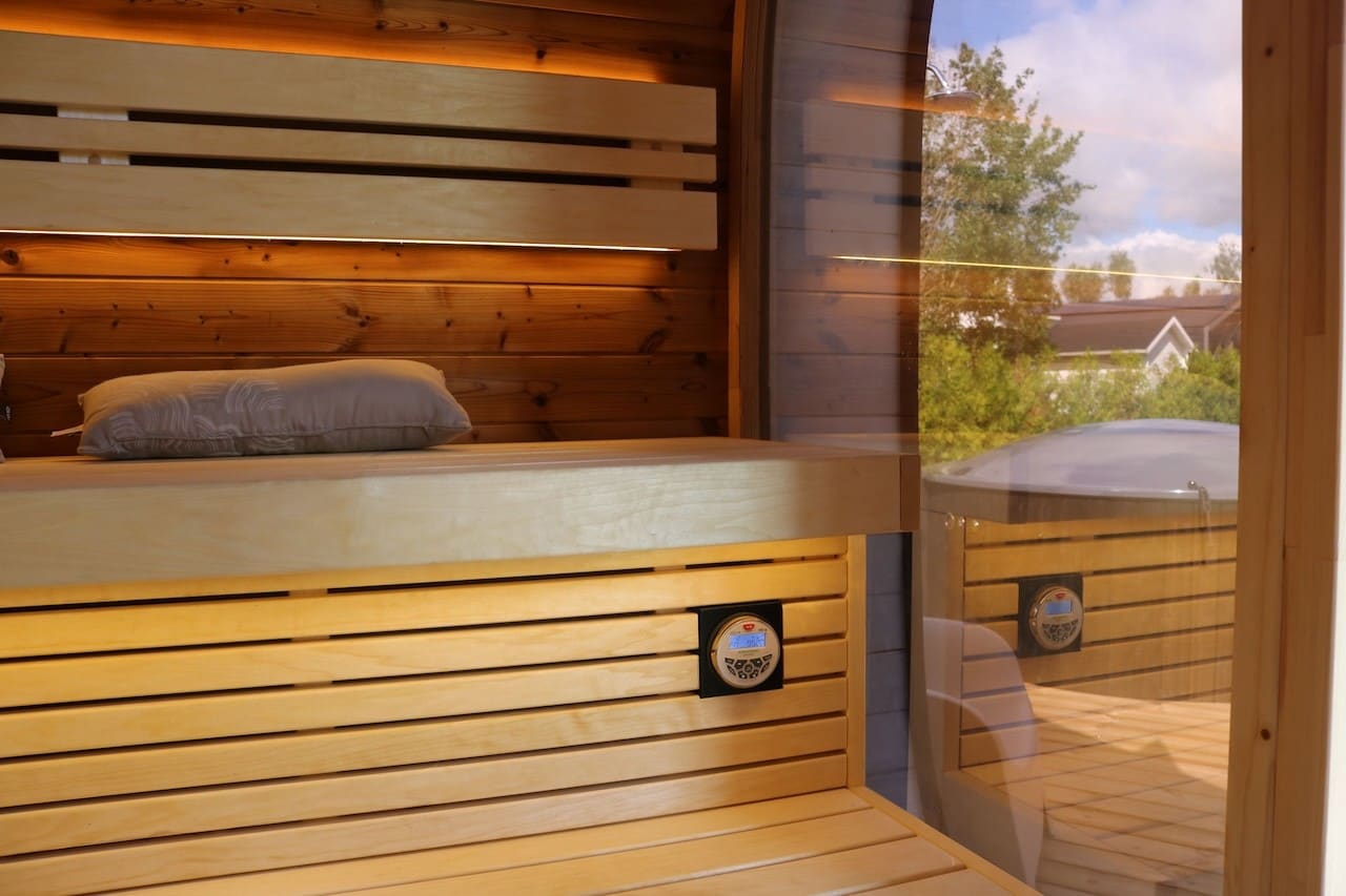 Saunasell Round Cube Single Outdoor Sauna 8 Person - Heracles Wellness