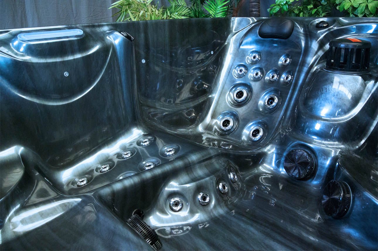Orca Leisure Starboro X 5 Person Hot Tub jets