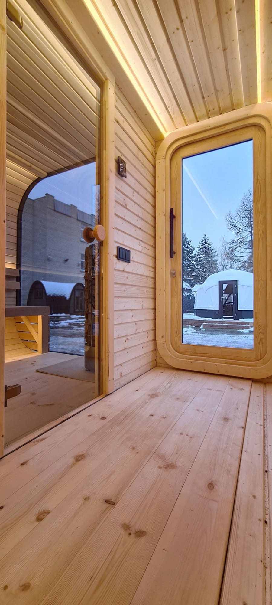 Viking Industrier Luna Outdoor Sauna With Changing Room