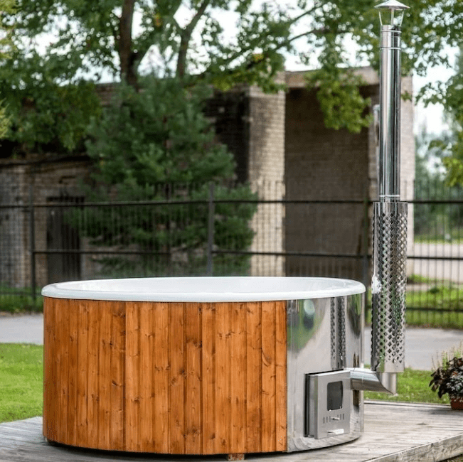 Wood Fired Hot Tub Buying Guide (+ Our Top 5 Best Picks) - Heracles Wellness