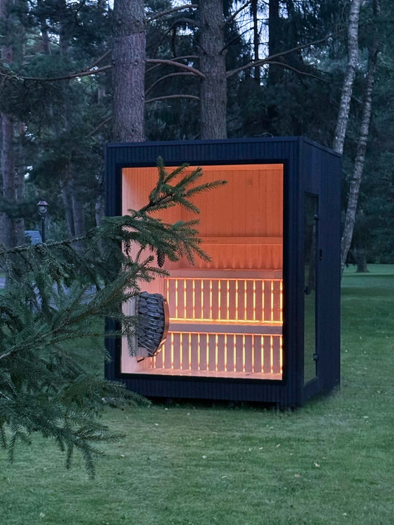 Celsium Jonas Classic 4 Person Outdoor Sauna - Heracles Wellness