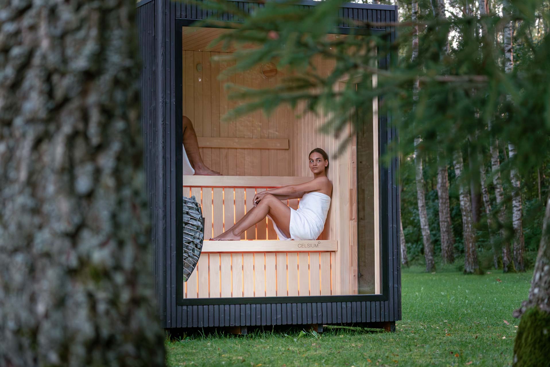 Celsium Jonas Classic 4 Person Outdoor Sauna - Heracles Wellness