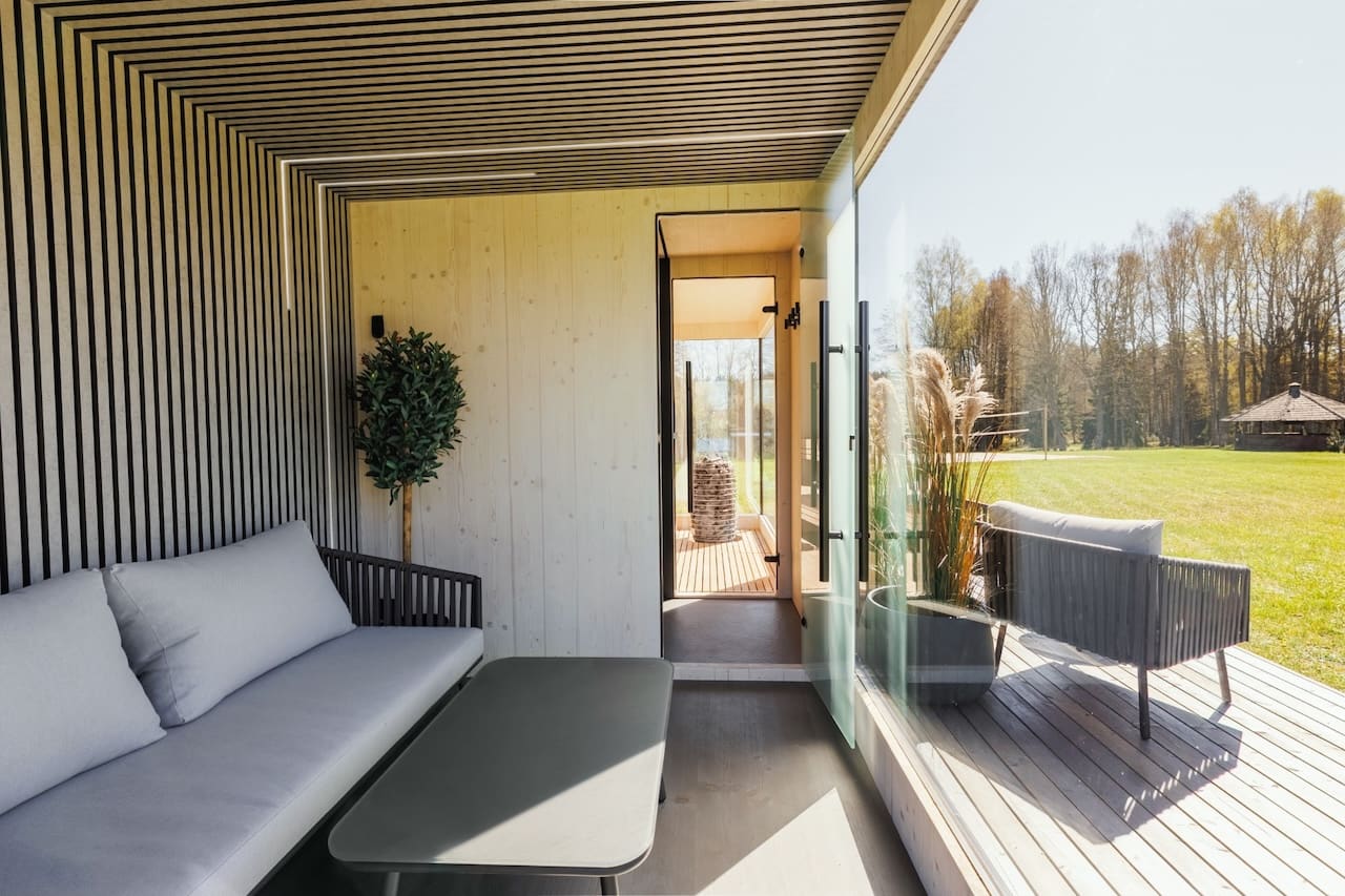 Genevas St Moritz 5 Person Outdoor Sauna with Shower Room - Heracles Wellness