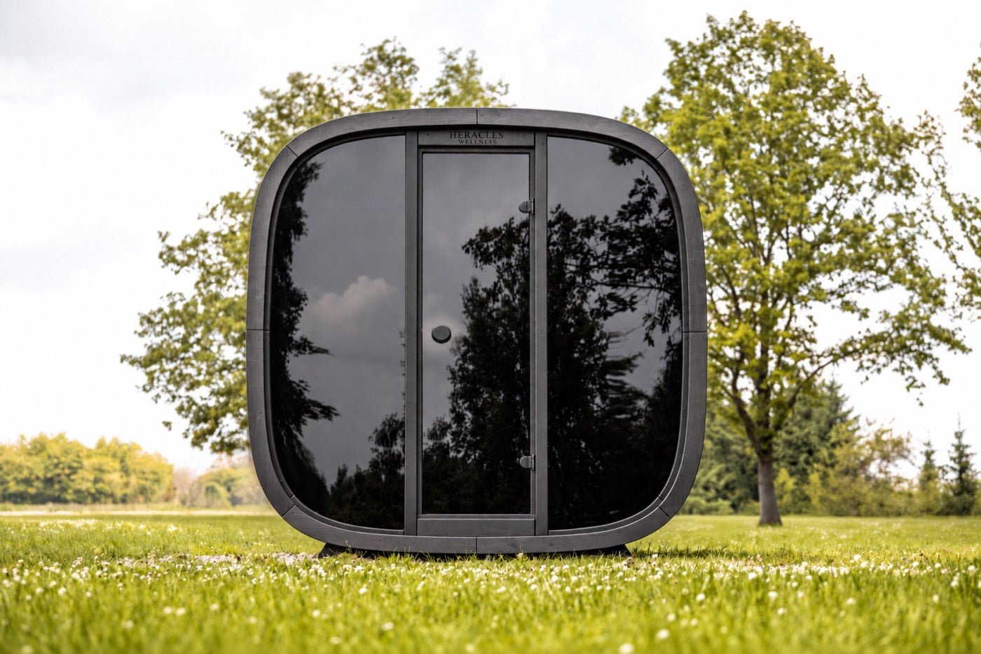 Leil® Black Cube Comfort 6-8 Person Outdoor Sauna Kit - Heracles Wellness