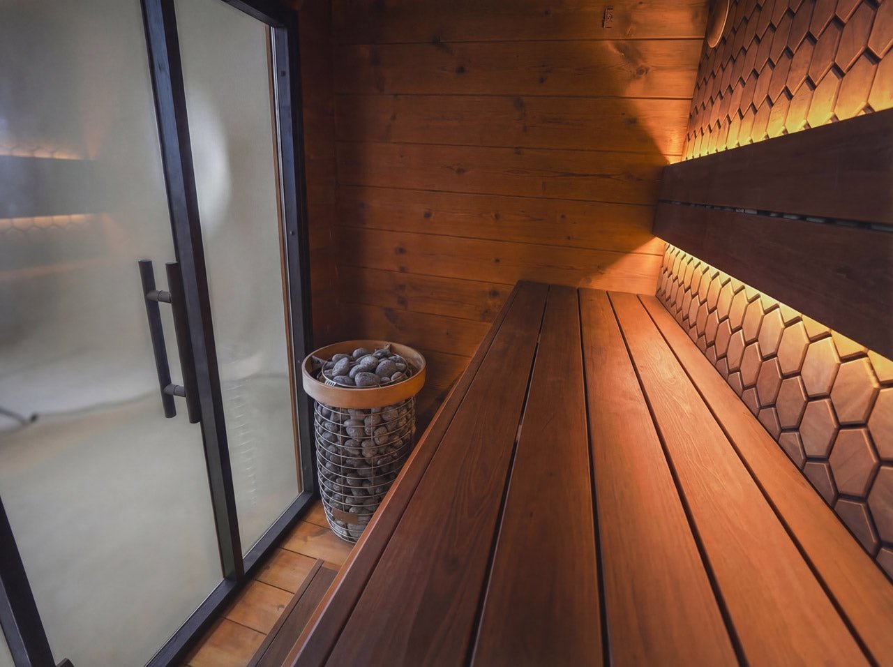 Leil® Viva 250 4-5 Person Outdoor Sauna - Heracles Wellness
