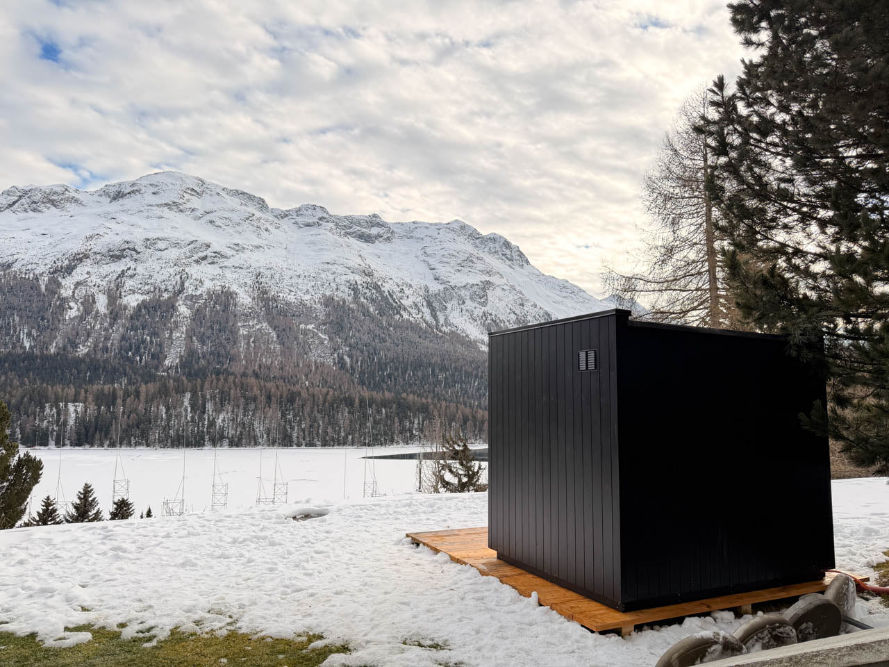 Saunum AirCube One Outdoor Sauna 5 Seater - Heracles Wellness