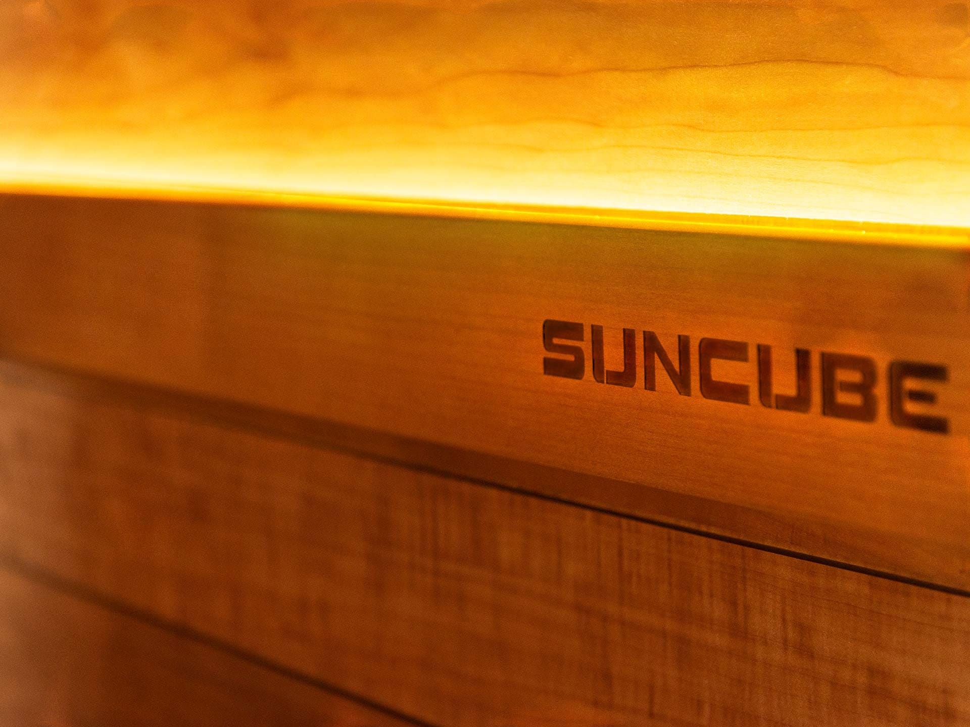 SunCube L 4 - 6 Person Outdoor Sauna with Changing Room - Heracles Wellness