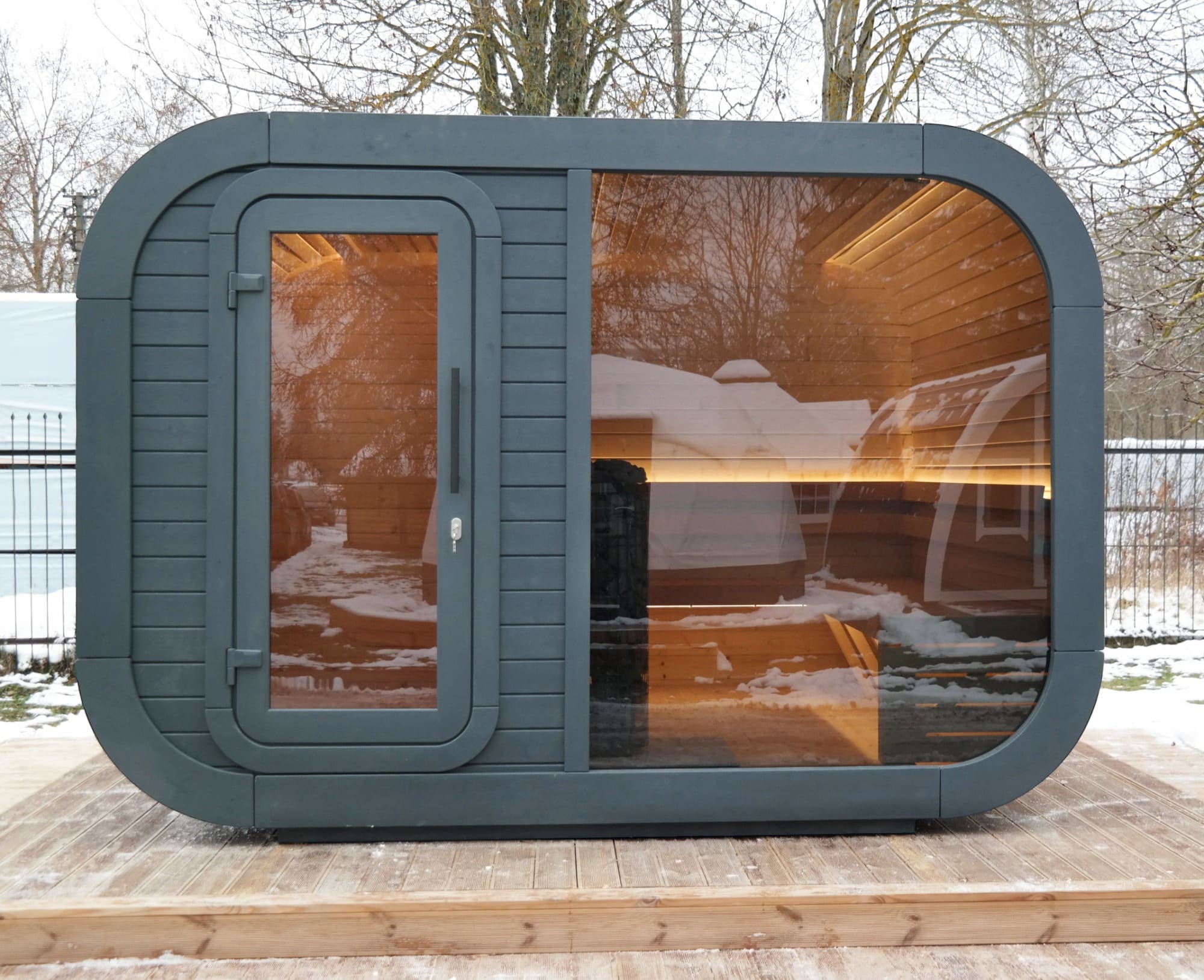 Viking Industrier Luna Outdoor Sauna With Changing Room Front view
